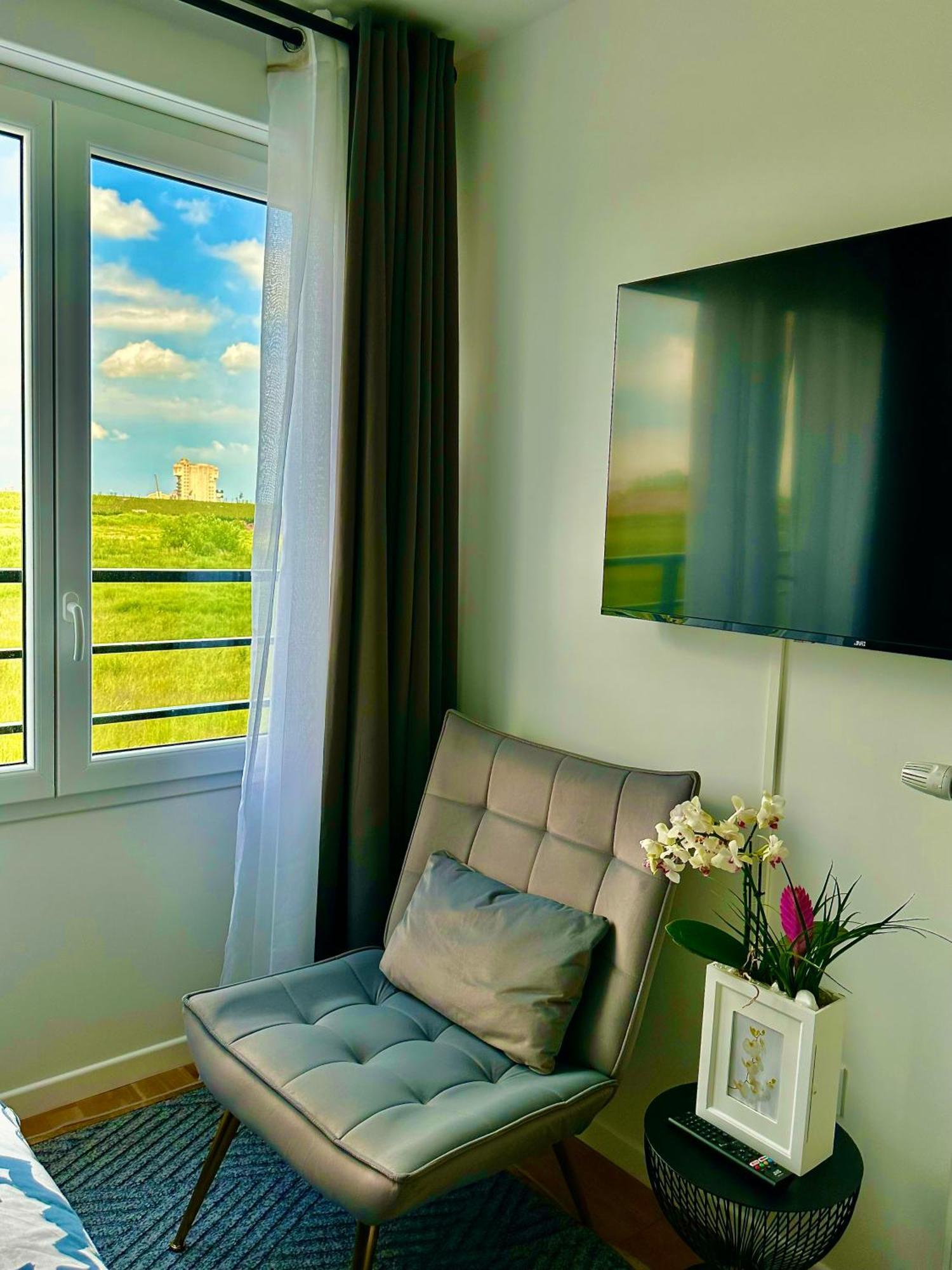 Appt 6 Personnes - Vue Sur Le Parc Disneyland-paris - Parking Prive Appartement Chessy (Seine-et-Marne)